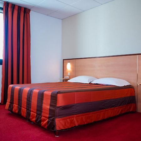Brit Hotel Saint Malo - Le Transat Exterior photo